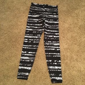 Old Navy active, high waisted compression pants, L